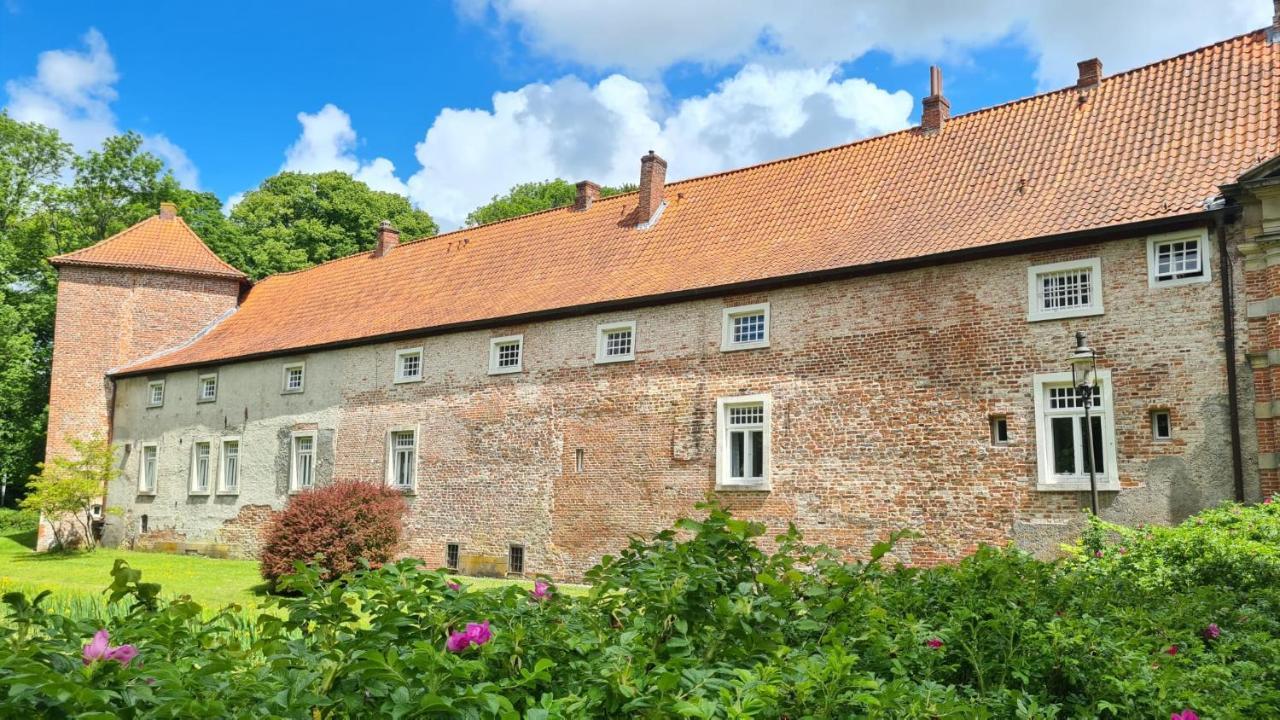 Ferienhaus Nordseeglueck Im Ferienpark Berumbur Luaran gambar