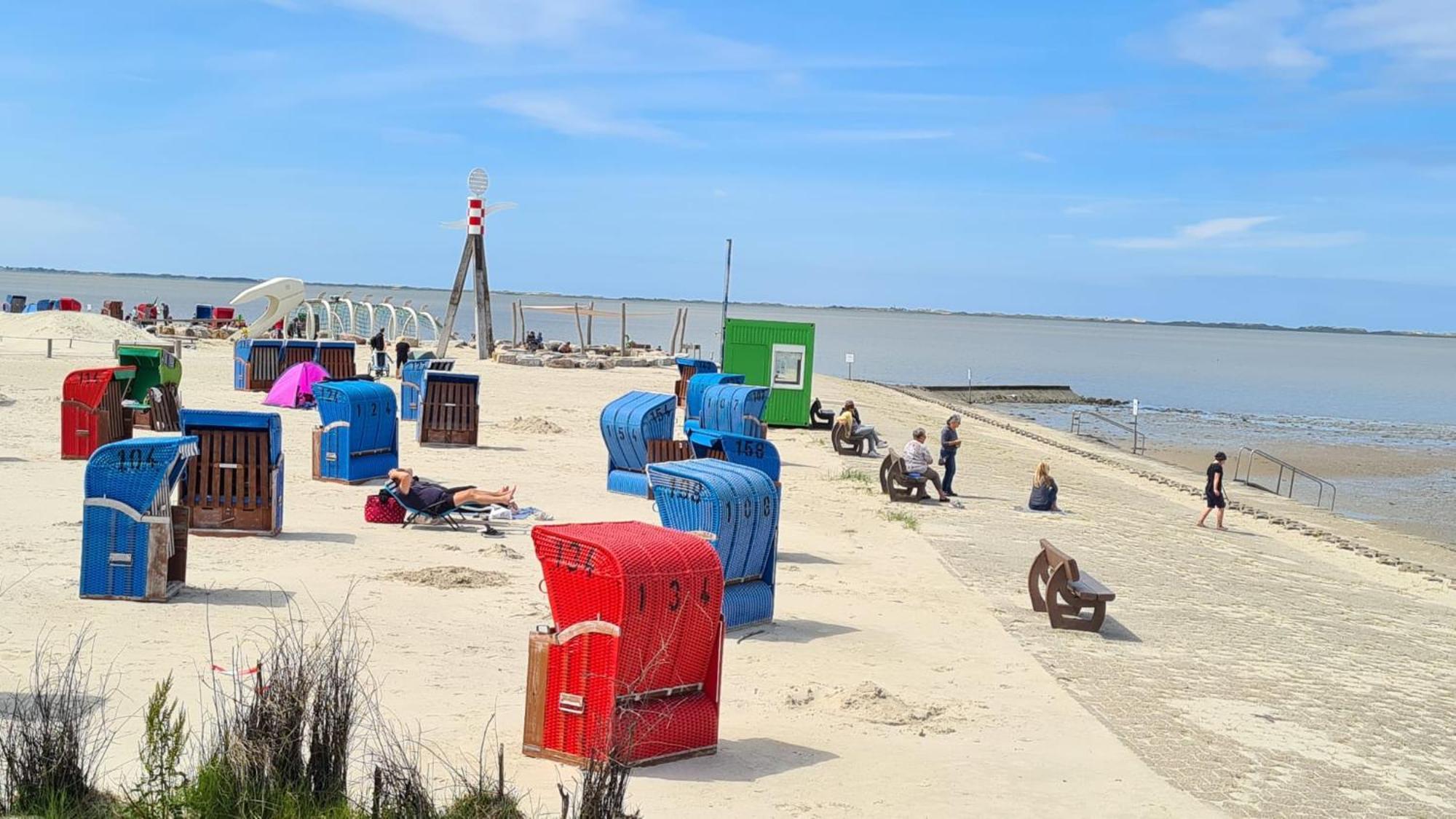 Ferienhaus Nordseeglueck Im Ferienpark Berumbur Luaran gambar